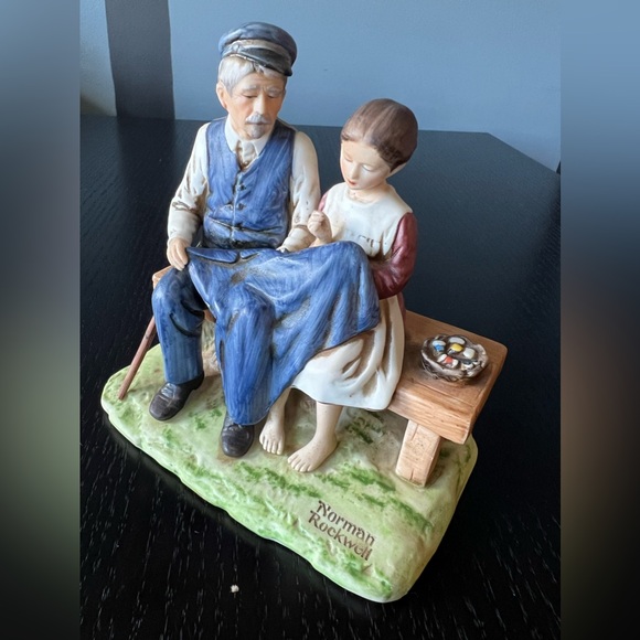 Norman Rockwell - "The Lighthouse Keepers Daughter "Figurine 1979 5" Tall - Picture 1 of 4